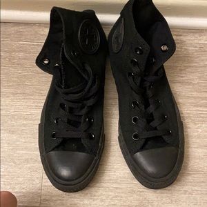 Black high top converse
